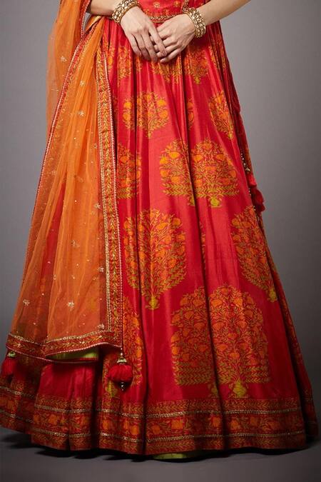 RI.Ritu Kumar_Red 15% Silk Lining - 100% Viscose Dupatta 100% Floral Print Bridal Set _at_Aza_Fashions