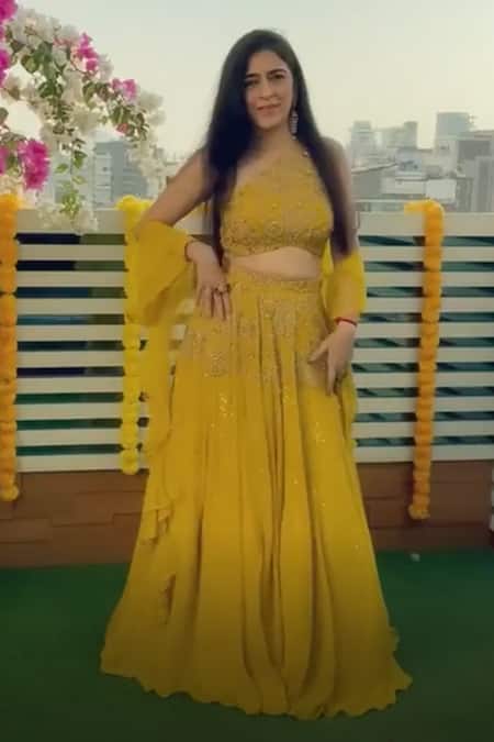 Shloka Khialani_Yellow Georgette Embellished Lehenga Set  _at_Aza_Fashions