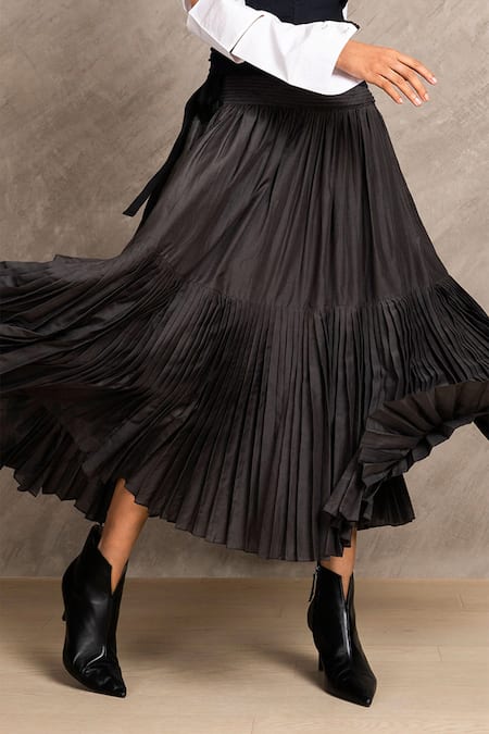 Chillosophy Pleated Flared Skirt 
