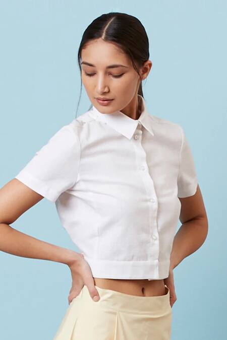 white cropped collared shirt