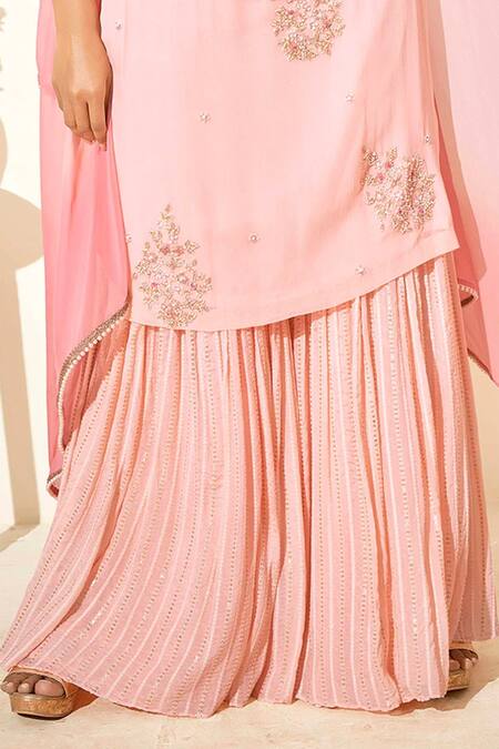 Suruchi Parakh Pink , Crepe Floral, Zardozi Boat Embroidered Kurta Set at Aza Fashions Suruchi Parakh_Pink , Crepe Floral, Zardozi Boat Embroidered Kurta Set _at_Aza_Fashions