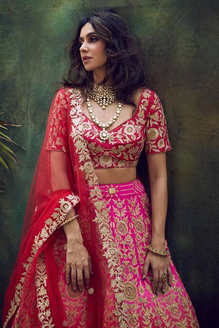 Archana Kochhar_Red Lehenga And Blouse Raw Silk Dupatta Net Kasab Ombre Floral Bridal Set _Online_at_Aza_Fashions
