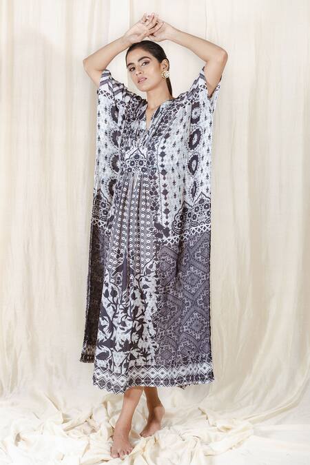 The Boozy Button Black Moroccan Silk Digital Print V Neck Uptown Funk Kaftan Online at Aza Fashions The Boozy Button_Black Moroccan Silk Digital Print V Neck Uptown Funk Kaftan_Online_at_Aza_Fashions