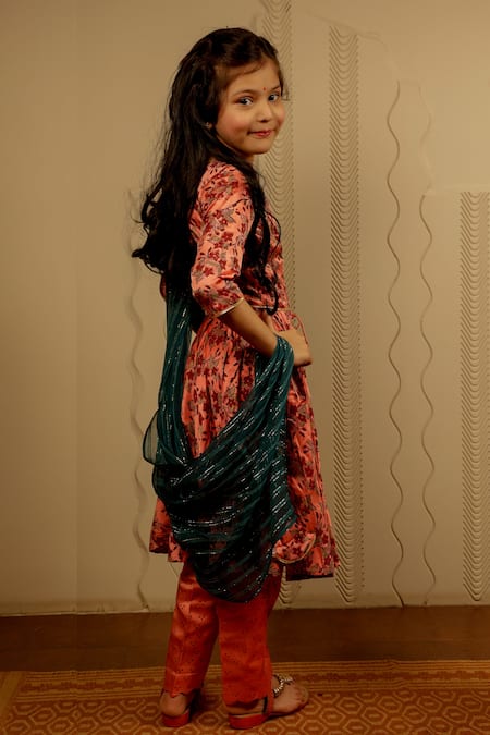 Tiny Colour Peach Modal, Georgette, Satin Tassels Block Print Kurta Pant Set Online at Aza Fashions Tiny Colour_Peach Modal, Georgette, Satin Tassels Block Print Kurta Pant Set _Online_at_Aza_Fashions