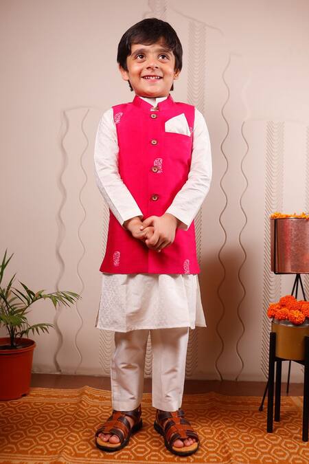 Buy Tiny Colour Pink Cotton, Silk Block Print Bundi And Kurta Set Online at Aza Fashions Buy_Tiny Colour_Pink Cotton, Silk Block Print Bundi And Kurta Set _Online_at_Aza_Fashions