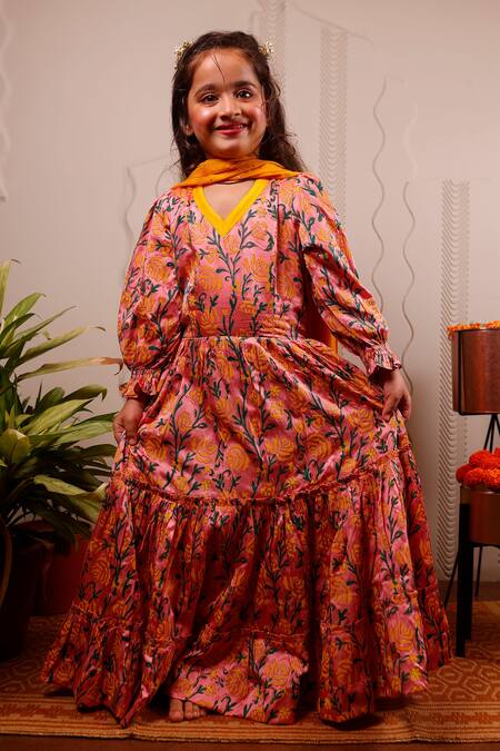 Tiny Colour Pink Modal, Georgette Tassels Block Print Kurta With Dupatta Online at Aza Fashions Tiny Colour_Pink Modal, Georgette Tassels Block Print Kurta With Dupatta _Online_at_Aza_Fashions