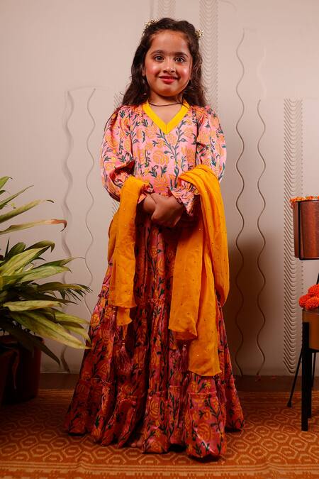 Buy Tiny Colour Pink Modal, Georgette Tassels Block Print Kurta With Dupatta Online at Aza Fashions Buy_Tiny Colour_Pink Modal, Georgette Tassels Block Print Kurta With Dupatta _Online_at_Aza_Fashions