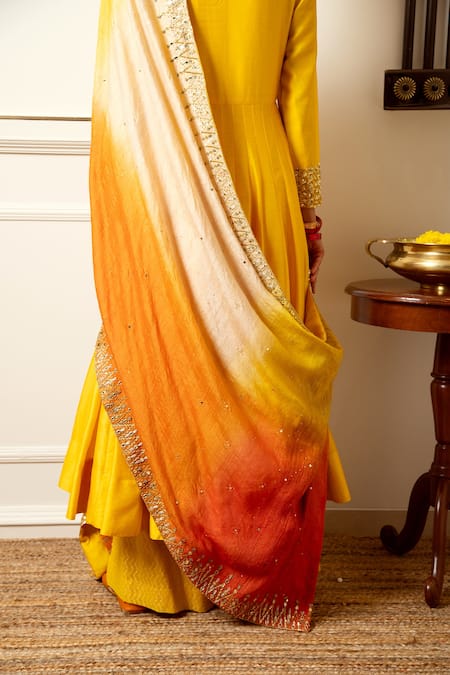 Loka By Veerali Raveshia_Yellow Chanderi , Banarasi , Tussar Mirror, Kalidar Kurta Set _Online_at_Aza_Fashions