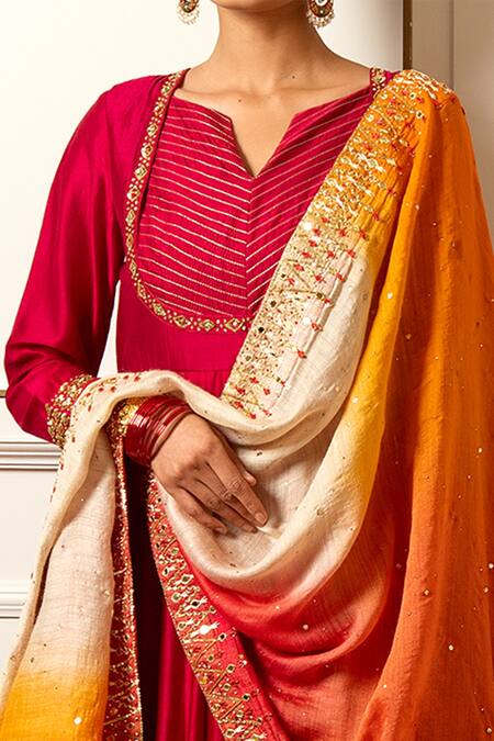 Loka By Veerali Raveshia_Red Chanderi , Banarasi , Tussar Mirror, Mukaish, Kalidar Kurta Set _Online_at_Aza_Fashions