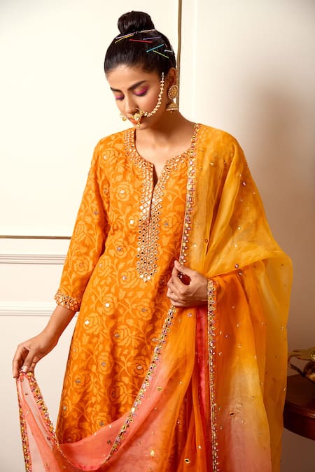 Loka By Veerali Raveshia_Orange Organza, Banarasi, Cotton Mul Floral, Mirror Notched Kurta Sharara Set _Online_at_Aza_Fashions
