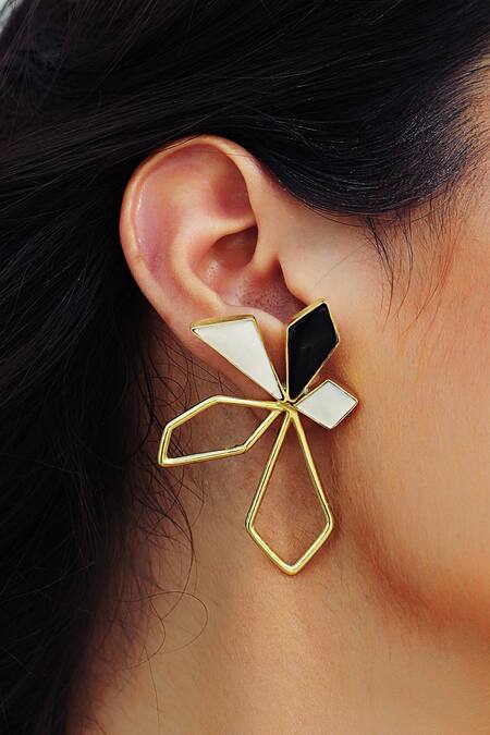 Varnika Arora_Gold Plated Pearls, Stones Curlicue Handmade Floral Statement Studs _Online_at_Aza_Fashions