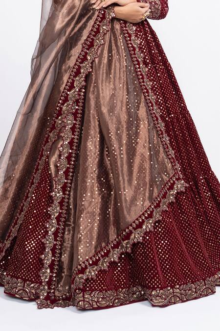 Vvani By Vani Vats Brown Velvet Dupatta Tissue V Neck Embroidered Bridal Lehenga Set at Aza Fashions Vvani By Vani Vats_Brown Velvet Dupatta Tissue V Neck Embroidered Bridal Lehenga Set _at_Aza_Fashions