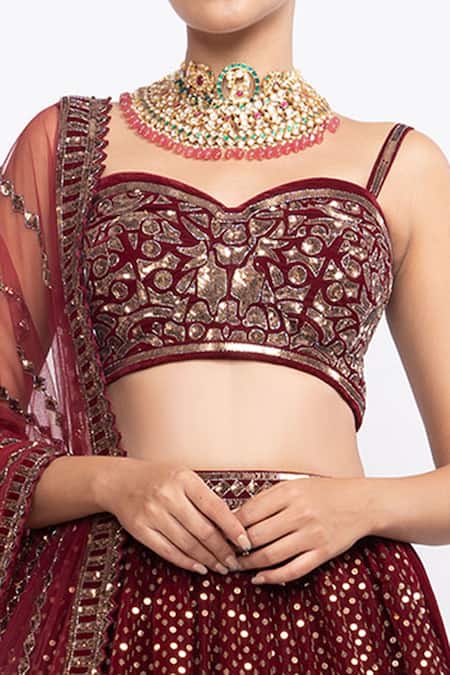 Shop Vvani By Vani Vats Maroon Velvet Dupatta Net Sweetheart Neck Embroidered Bridal Lehenga Set Online at Aza Fashions Shop_Vvani By Vani Vats_Maroon Velvet Dupatta Net Sweetheart Neck Embroidered Bridal Lehenga Set _Online_at_Aza_Fashions