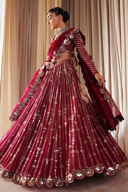 Exclusive Heavy Designer Beautiful Wine Color Bridal Lehenga Choli At  Stylizone.com #lehenga … | Latest bridal lehenga, Indian bridal dress,  Indian bridal lehenga