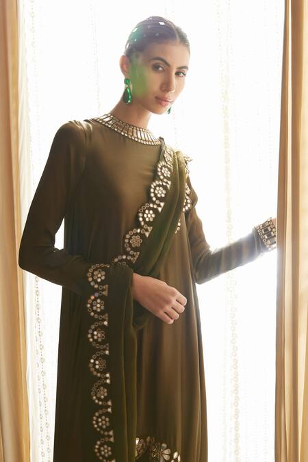 Vvani By Vani Vats_Green Dupatta Organza, Kurta And Pant Chiffon, Scalloped Hem Set _at_Aza_Fashions