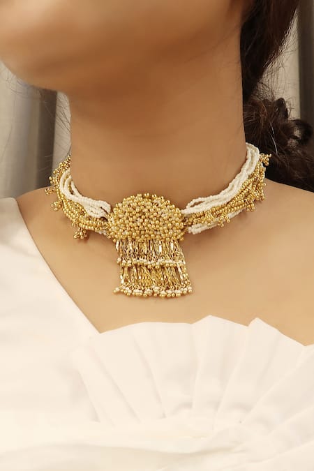 Shop Vaidaan Gold Plated Aahilya Pendant Choker at Aza Fashions Shop_Vaidaan_Gold Plated Aahilya Pendant Choker _at_Aza_Fashions