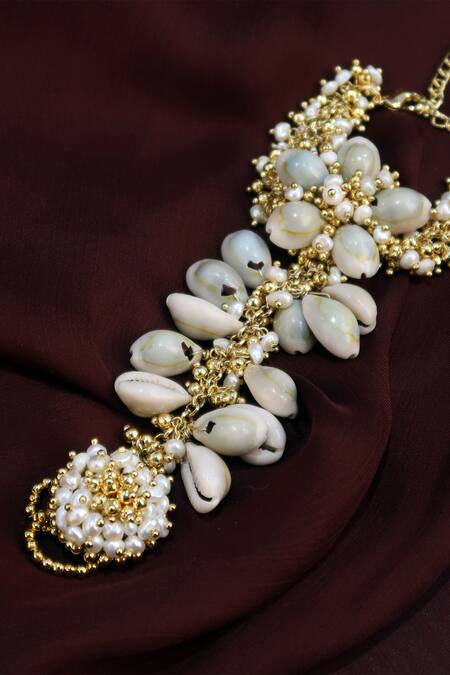 Vaidaan_Gold Plated Pearls, Beads Morska Seashell Hathphool_Online_at_Aza_Fashions