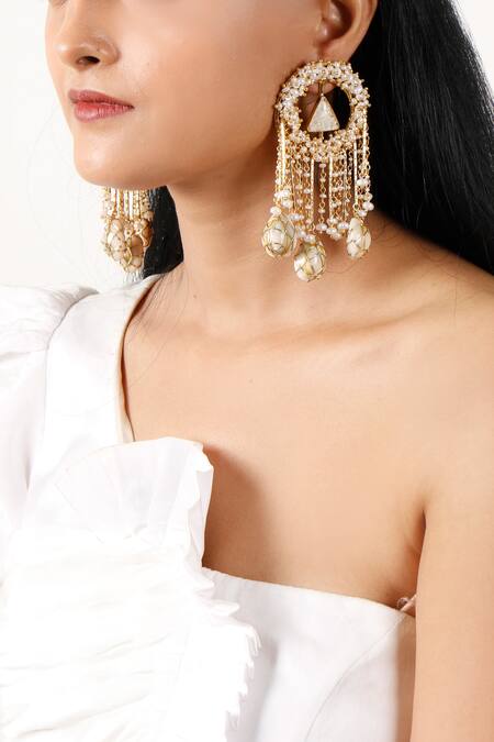 Vaidaan_Gold Plated Stones Sreenika Dangler Earrings_Online_at_Aza_Fashions