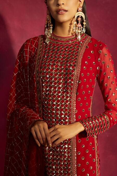 Buy_Vvani by Vani Vats_Red Georgette Round Embroidered Kurta Set  _Online_at_Aza_Fashions