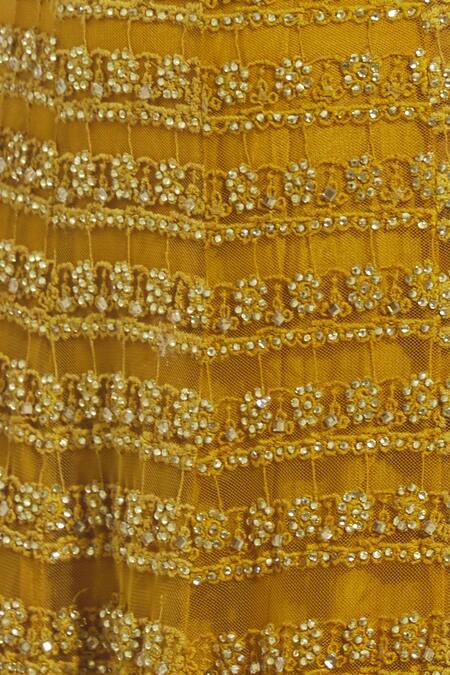 Vandana Sethi_Yellow Chikankari Square Neck Bridal Lehenga Set_at_Aza_Fashions