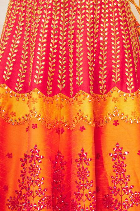 Vandana Sethi Orange Dupion Silk Leaf Neck Embroidered Bridal Lehenga Set at Aza Fashions Vandana Sethi_Orange Dupion Silk Leaf Neck Embroidered Bridal Lehenga Set_at_Aza_Fashions