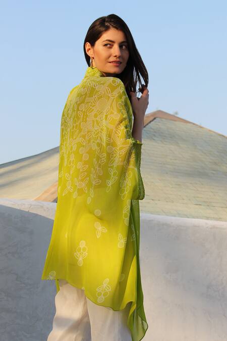 Buy_Varun Bahl_Green Chiffon Spread Collar Asymmetric Tunic And Pant Set_Online_at_Aza_Fashions
