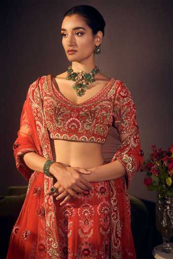 Shop Varun Bahl Red Embroidered Lehenga Set at Aza Fashions Shop_Varun Bahl_Red Embroidered Lehenga Set_at_Aza_Fashions