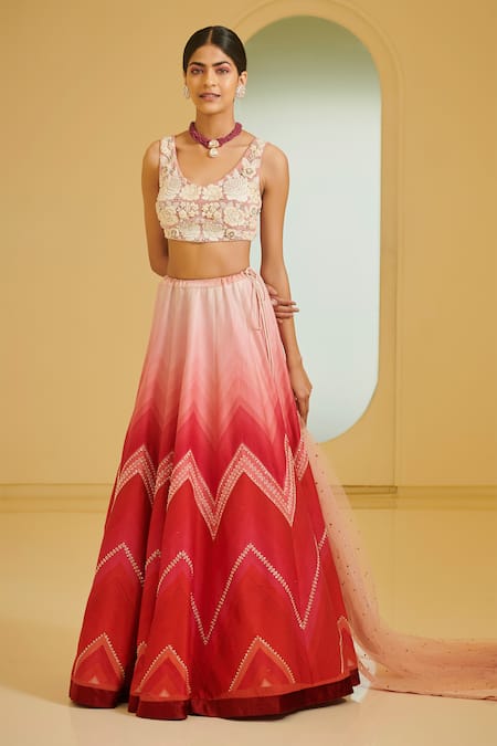Buy Varun Bahl Pink Modal Dupion U Neck Embroidered Bridal Lehenga Set Online at Aza Fashions Buy_Varun Bahl_Pink Modal Dupion U Neck Embroidered Bridal Lehenga Set _Online_at_Aza_Fashions