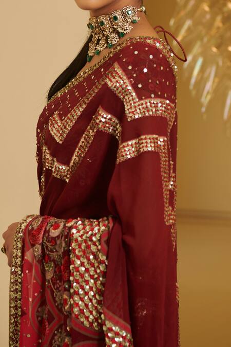 Varun Bahl Maroon Raw Silk, Georgette V Neck Embroidered Saree With Blouse at Aza Fashions Varun Bahl_Maroon Raw Silk, Georgette V Neck Embroidered Saree With Blouse _at_Aza_Fashions