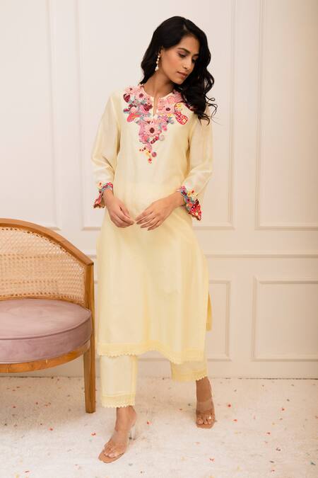 Varun Bahl Yellow Chanderi Embroidered Floral Notched Kurta And Pant Set