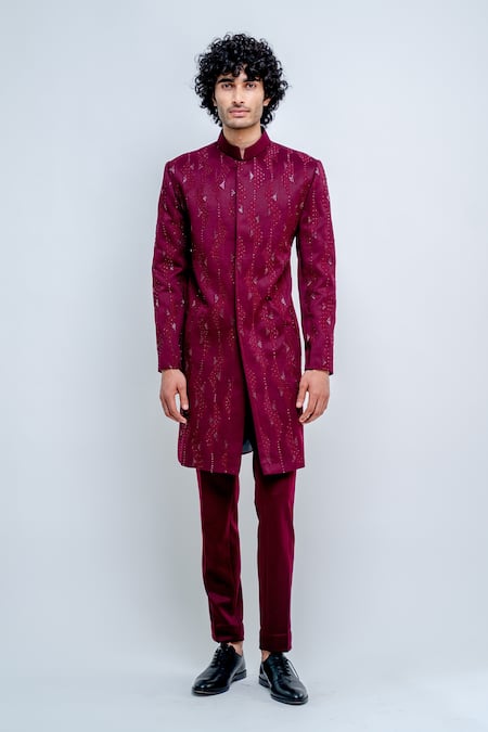 Varun Chakkilam Geometric Embroidered Sherwani Set 