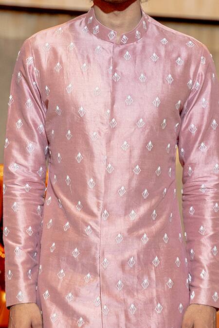Varun Chakkilam Pink Silk Floral, Geometric Embroidered Kurta Set Online at Aza Fashions Varun Chakkilam_Pink Silk Floral, Geometric Embroidered Kurta Set _Online_at_Aza_Fashions
