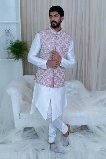 Varun Chakkilam_White Raw Silk Embroidered Bundi And Kurta Set  _Online_at_Aza_Fashions