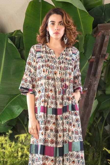 Verb By Pallavi Singhee White Printed Dress Online at Aza Fashions Verb By Pallavi Singhee_White Printed Dress_Online_at_Aza_Fashions