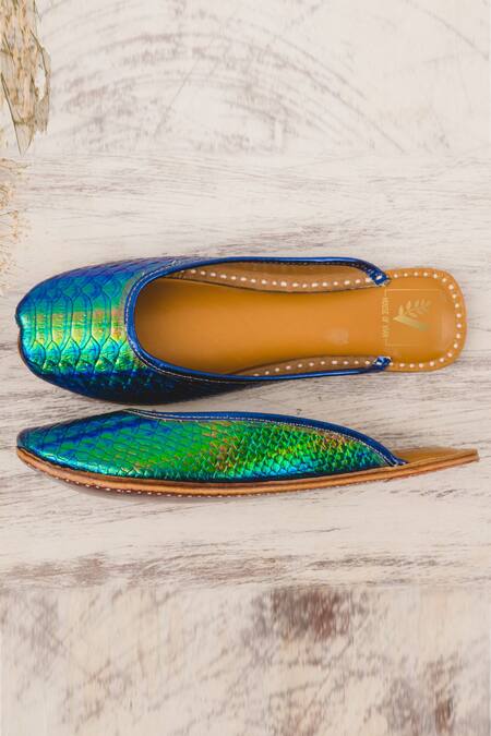 Shop House Of Vian Blue Back Open Juttis at Aza Fashions Shop_House Of Vian_Blue Back Open Juttis_at_Aza_Fashions