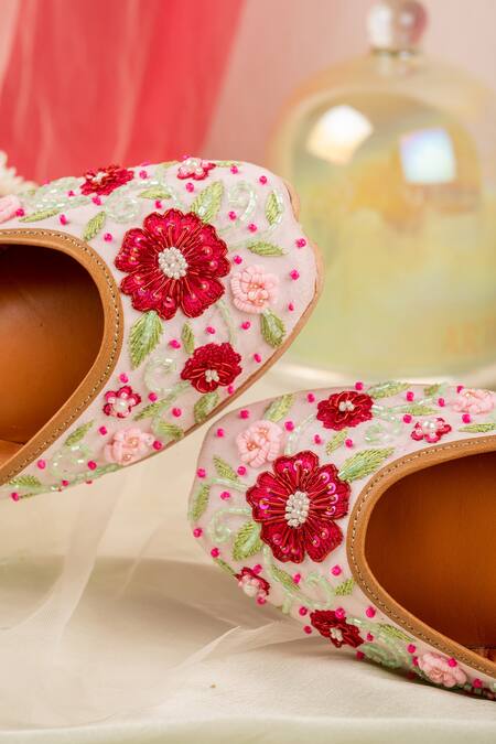 Shop_House Of Vian_Pink Floral Embroidered Juttis _at_Aza_Fashions