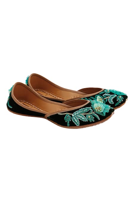 House Of Vian Rufat Floral Embellished Velvet Juttis 