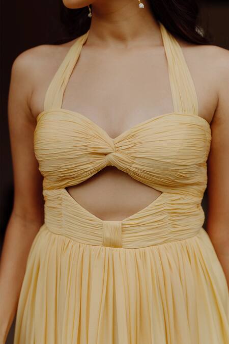 Buy_Pinup By Astha_Yellow Flat Chiffon Sweetheart Neck Vienna Draped Gown _Online_at_Aza_Fashions