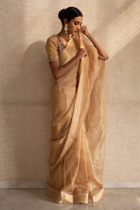 Buy_Priyanka Raajiv_Gold Silk Tissue Maheshwari Woven Thread Saree _Online_at_Aza_Fashions