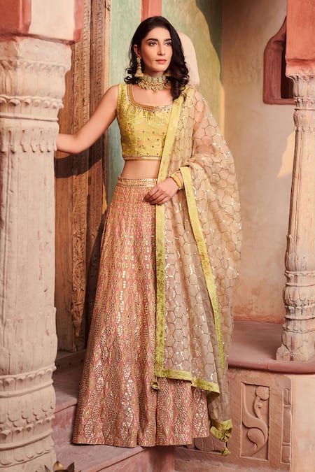 Designer Peach Heavy Gotta Patti Peacock Embroidered Wedding Reception  Lehenga and Full Embroidered Blouse With Contrast Pista Green Dupatta - Etsy