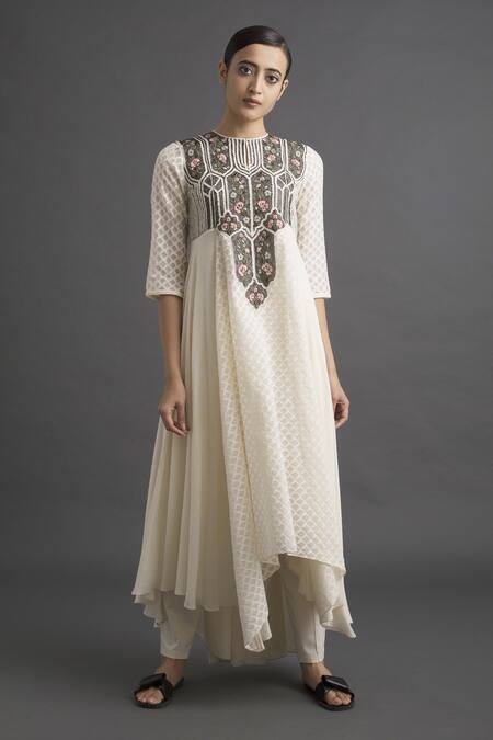 Shop_Varq By Varun Nidhika_White Chanderi Asymmetric Kurta_at_Aza_Fashions