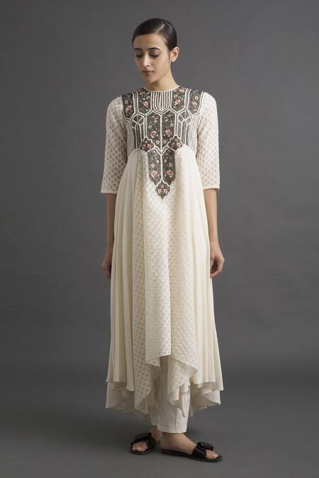 Varq By Varun Nidhika_White Chanderi Asymmetric Kurta_Online_at_Aza_Fashions