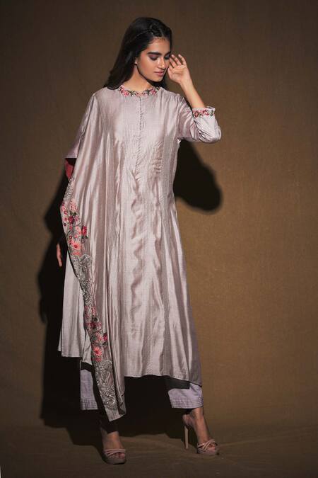 Vara By Vibha N Priti_Silver Silk Chanderi Round Tunic And Pant Set _Online_at_Aza_Fashions