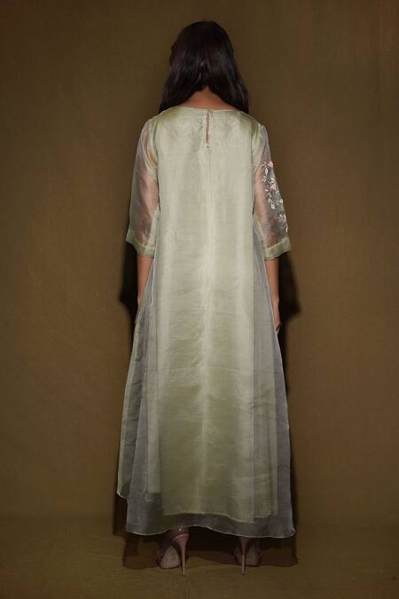 Shop Vara By Vibha N Priti Green Organza Round Kurta And Pant Set at Aza Fashions Shop_Vara By Vibha N Priti_Green Organza Round Kurta And Pant Set _at_Aza_Fashions