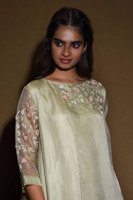 Shop Vara By Vibha N Priti Green Organza Round Kurta And Pant Set Online at Aza Fashions Shop_Vara By Vibha N Priti_Green Organza Round Kurta And Pant Set _Online_at_Aza_Fashions