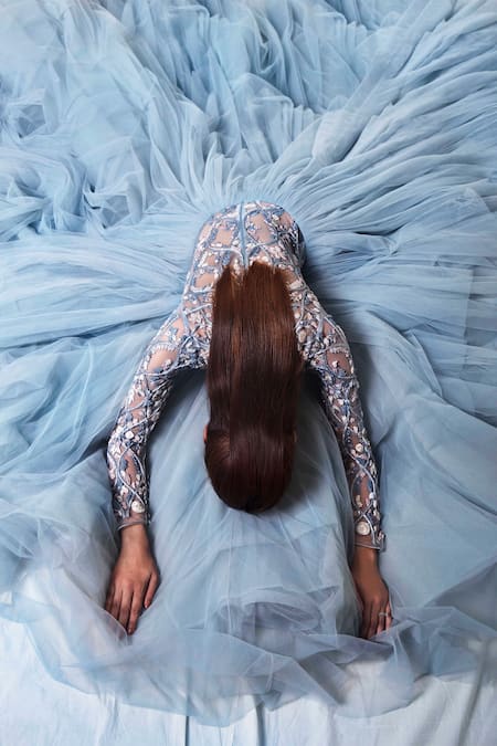 Buy_Vivek Patel_Blue Tulle Round Flared Gown_Online_at_Aza_Fashions