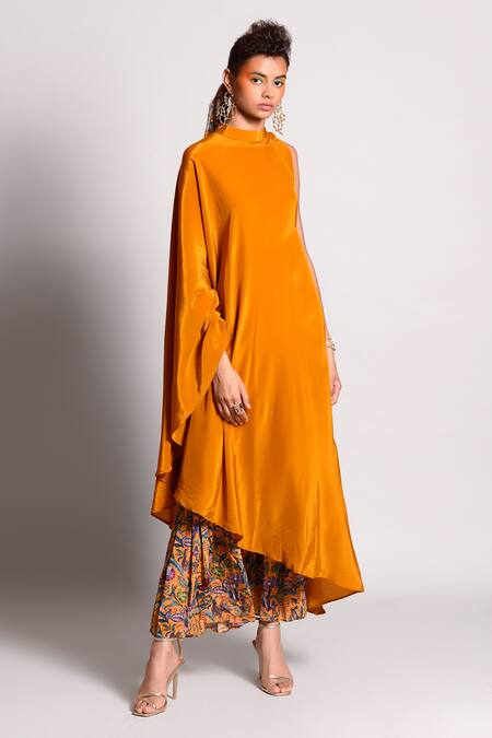 Rishi and Vibhuti_Yellow Crepe Round One Shoulder Kaftan And Pant Set _Online_at_Aza_Fashions