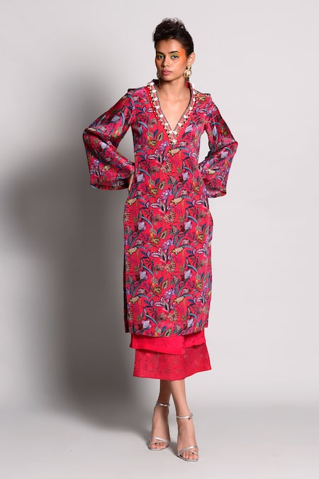 Rishi and Vibhuti Printed Kurta & Pant Set 