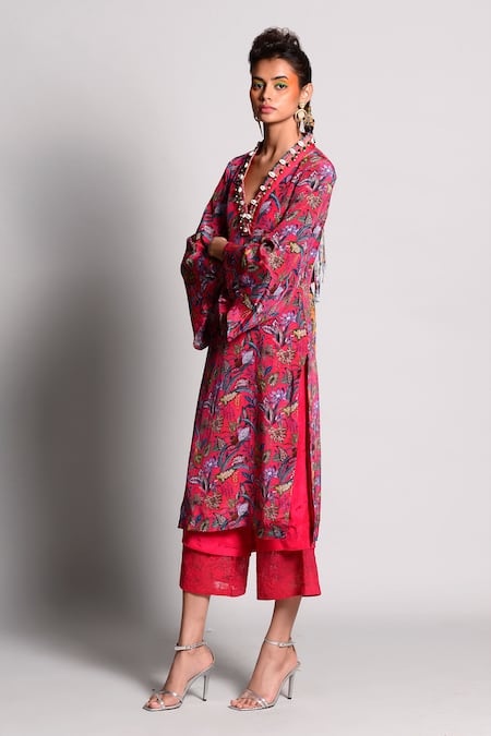 Rishi and Vibhuti_Pink Crepe V Neck Printed Kurta And Pant Set_Online_at_Aza_Fashions
