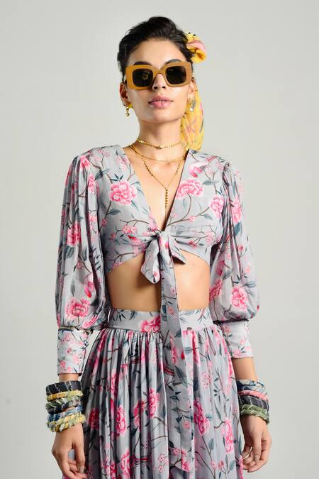 Rishi and Vibhuti_Grey Crepe V Neck Printed Skirt Set _Online_at_Aza_Fashions